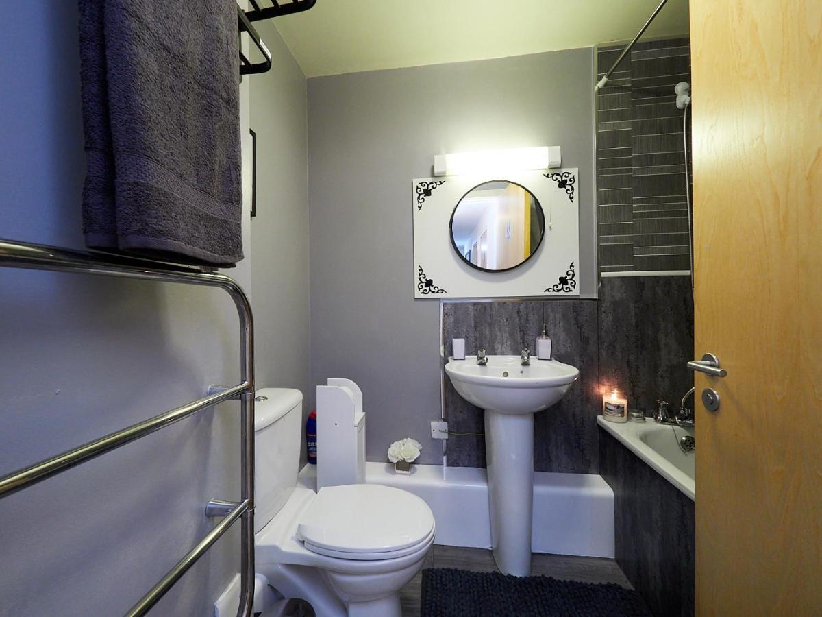 Beauchamp Suite In Coventry City Centre Cv1 For Contractors Professionals Tourists Relocators Students And Family Exterior foto